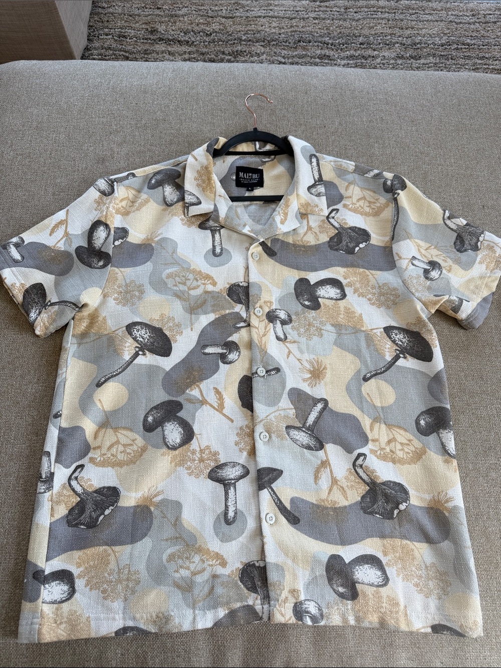 Malibu Short-Sleeve Button-Down Shirt in Beige, Gray & Cream Mushroom Print